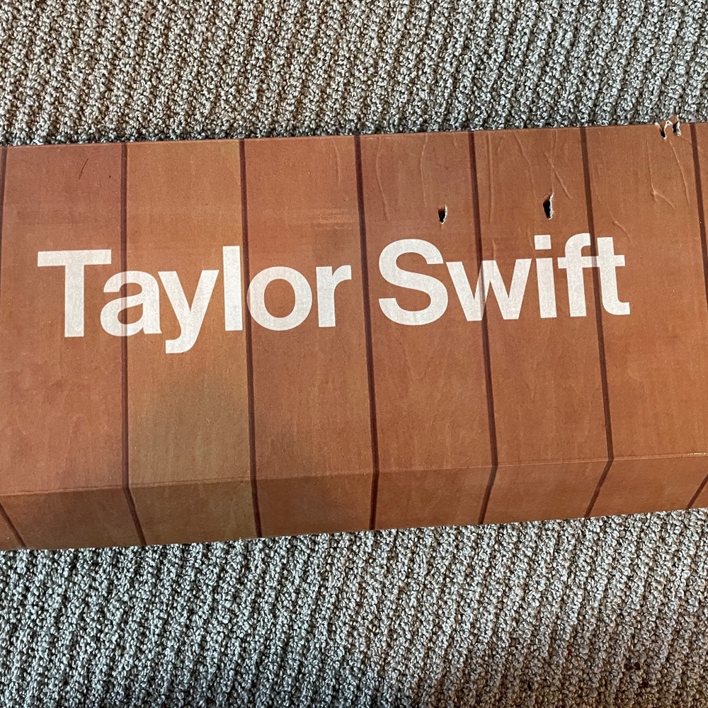 Taylor Swift Midnights Clocked